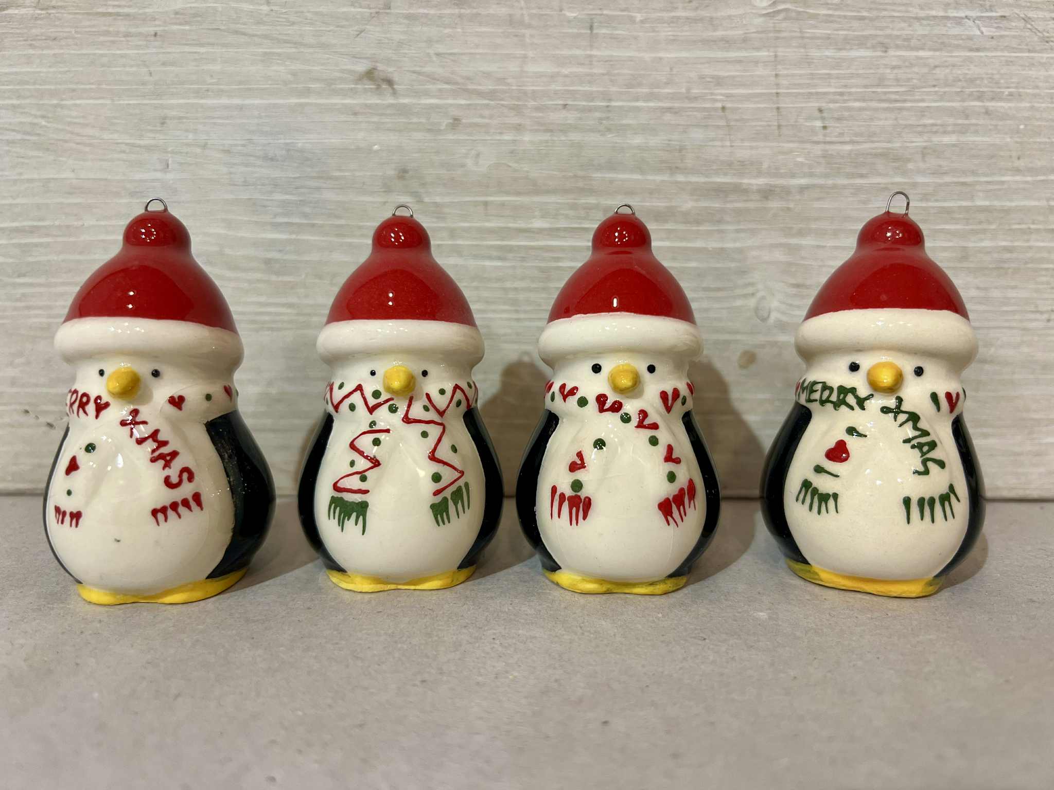 Keramik-Pinguin