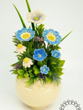 Große Tischdekoration mit Tausendschön - Blau