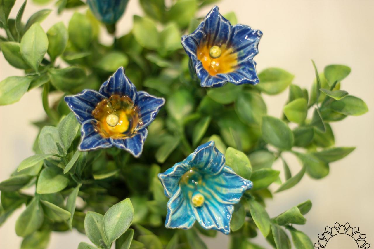 Enzian | Die Keramikblumen
