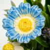 Große Tischdekoration mit Tausendschön - Blau