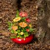 Große Tischdekoration mit Dekosonnenblumen
