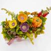 Blumenbox Dekoration mit Hagebutte