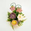 Kleine Tischdekoration mit Glockenblumen