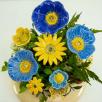 Große Tischdekoration mit Gartenmohnblumen - Blau