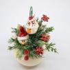 Weihnachts-Tischdekoration mit Schneekopf